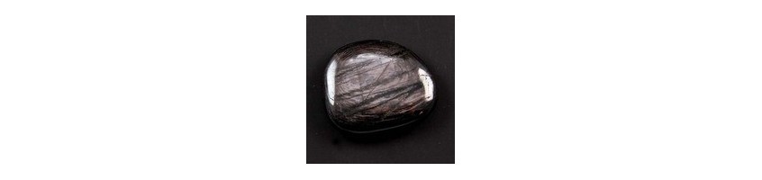 Hypersten ist einer der vielen besonderen Edelsteine ​​von Gemstones