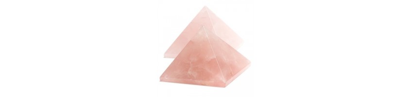 Pyramid shape precious stones at gemstoneshop.nl